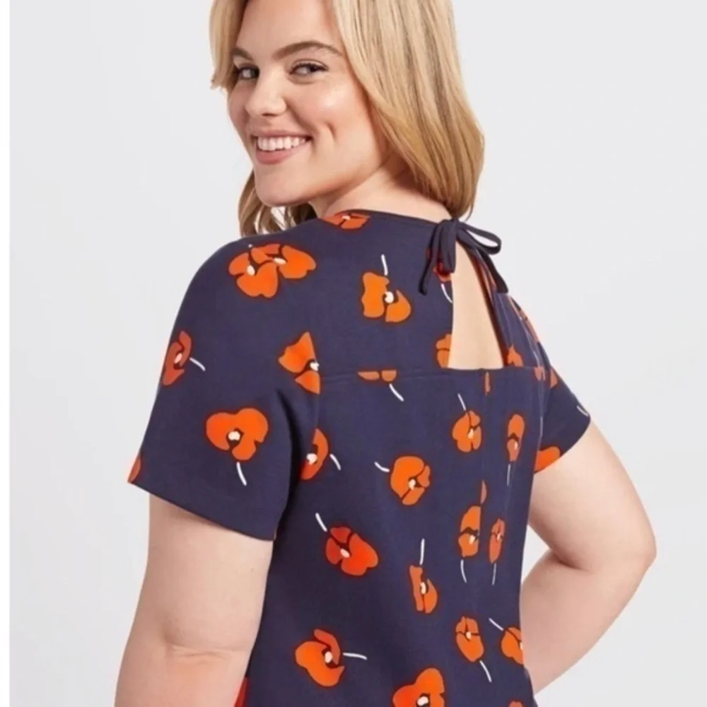 Draper James Poppy Ponte Shift Dress - Picture 5 of 6